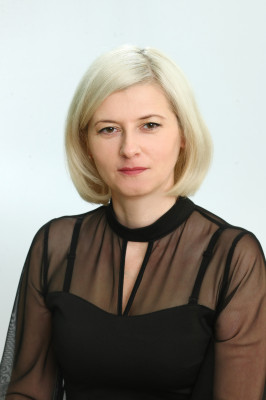 Главный бухгалтер Акулова Елена Викторовна Главный бухгалтер Акулова Елена Викторовна